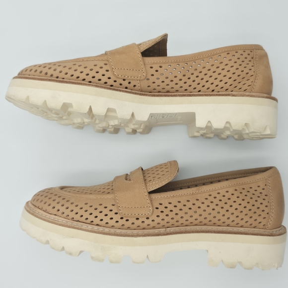Dolce Vita Tan Perforated Platform Penny Loafers Lug Sole 7.5 - Picture 7 of 9